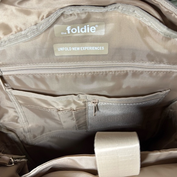The Foldie Backpack - TEAL - Picture 10 of 12